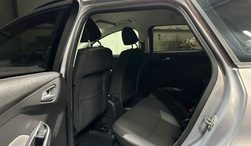 
								Ford Focus – 1.6 TDCi – 116 CP – 6 +1 full									