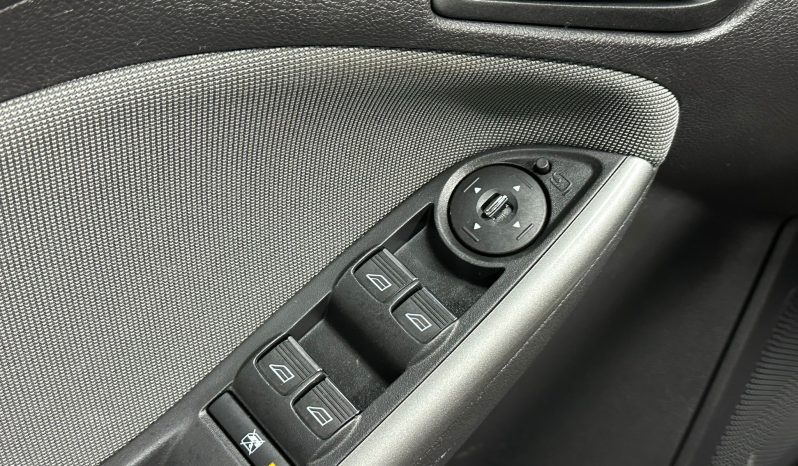 
								Ford Focus – 1.6 TDCi – 116 CP – 6 +1 full									