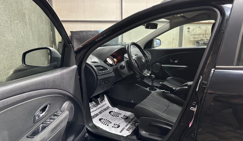 
								Renault Megane “Model GTline” full									