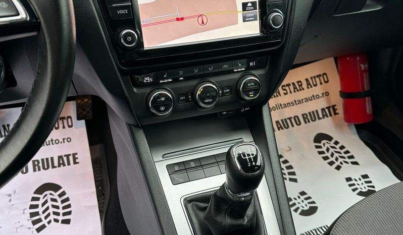 
								Skoda Octavia “Model Elegance” full									