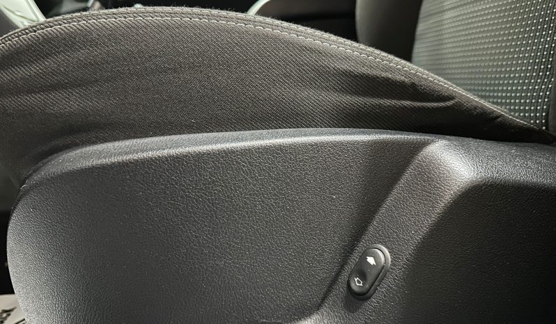 
								Ford Galaxy “Model Trend” full									