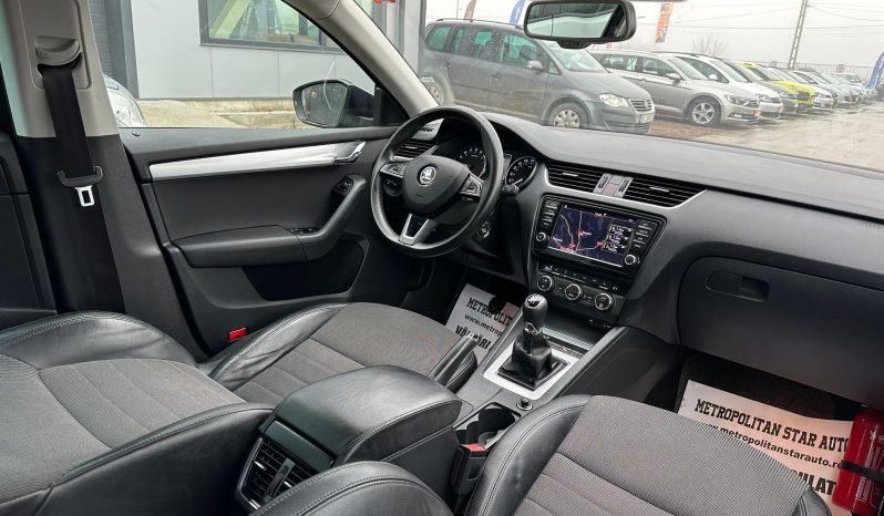 
								Skoda Octavia “Model Elegance” full									