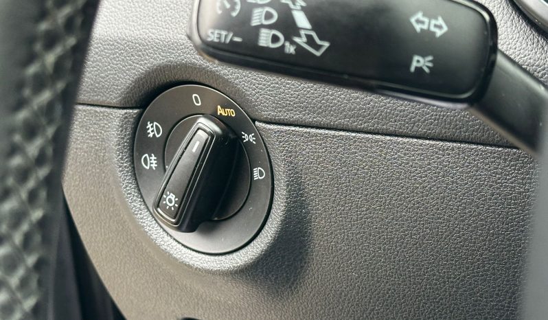 
								Skoda Octavia “Model Elegance” full									