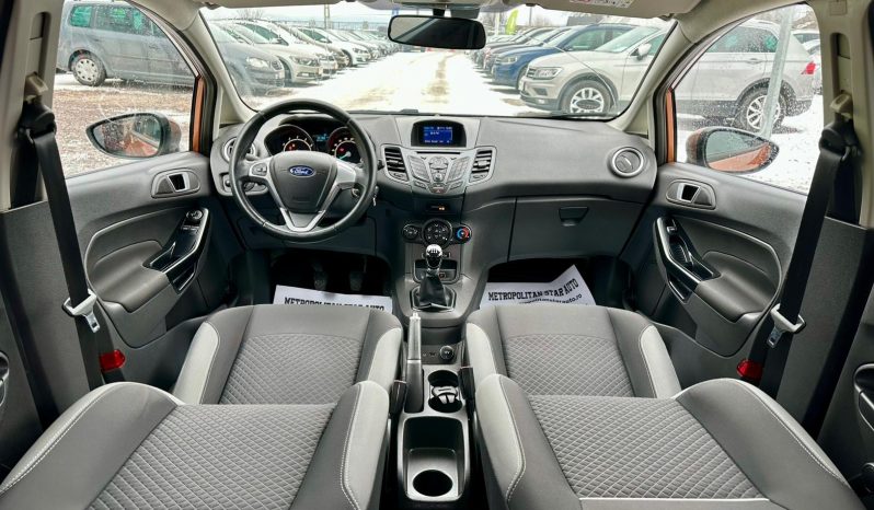 
								Ford Fiesta “Model Titanium” full									