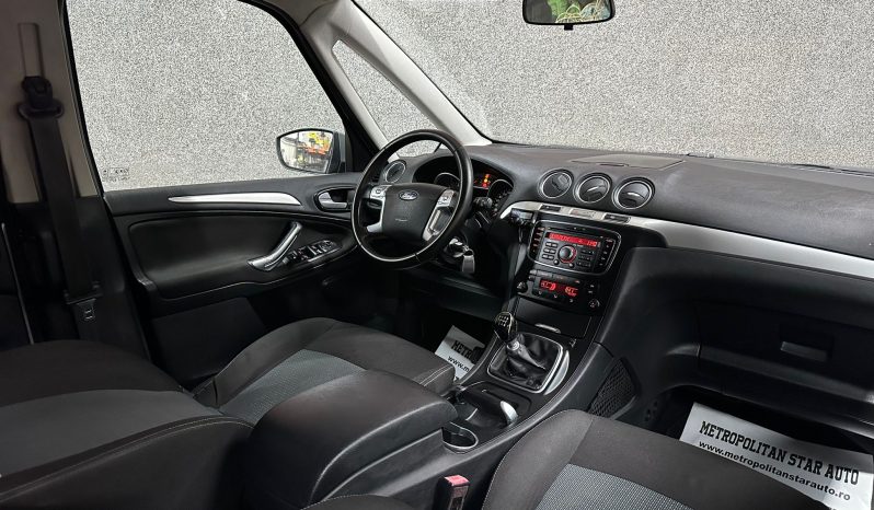 
								Ford Galaxy “Model Trend” full									