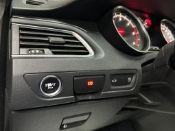 
										Peugeot 508 “Model Allure” full									