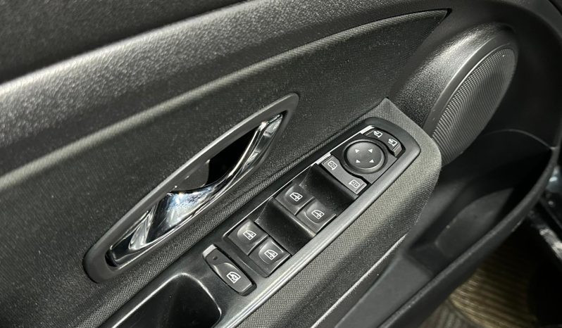 
								Renault Megane “Model GTline” full									