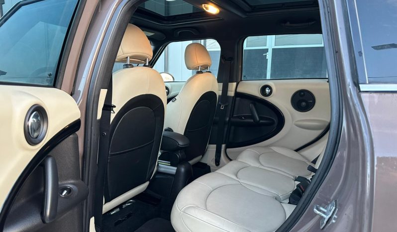 
								Mini Countryman S full									