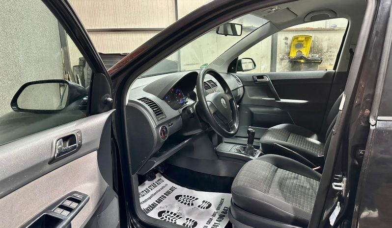 
								VW Polo “Model Trendline” full									