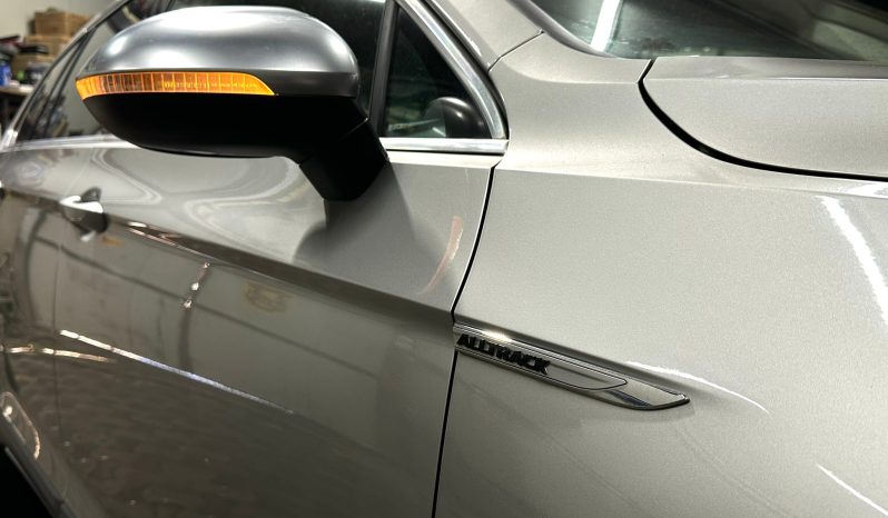 
								VW Passat Alltrack full									