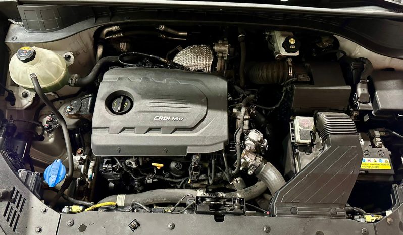 
								Hyundai Tucson full									