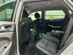 
										Hyundai Tucson full									