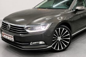 VW Passat “Model Highline”