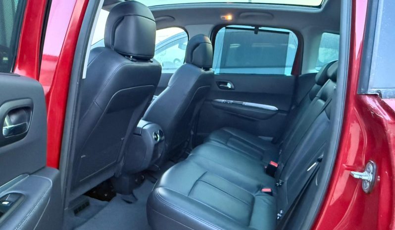
								Peugeot 3008 full									