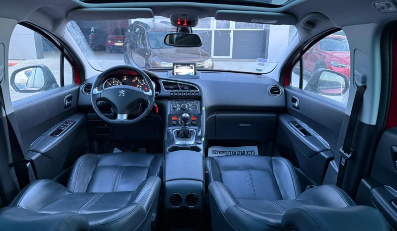 
								Peugeot 3008 full									