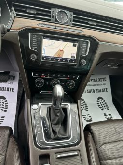 
										VW Passat “Model Highline” full									