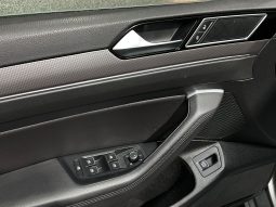 
										VW Passat Alltrack full									