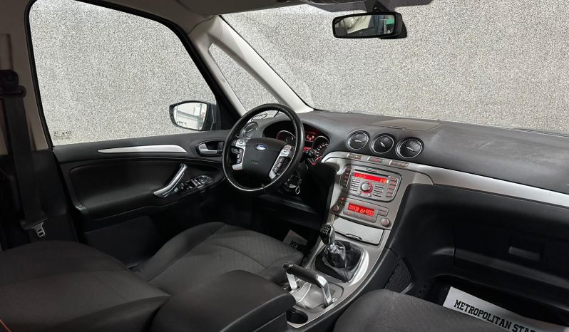 
								Ford Galaxy “Model Trend” full									