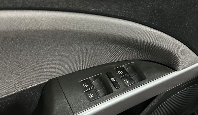 
								Seat Leon “Model Confortline” full									