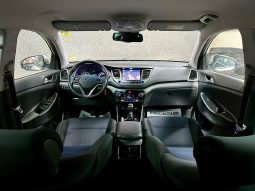 
										Hyundai Tucson full									