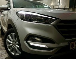 
										Hyundai Tucson full									