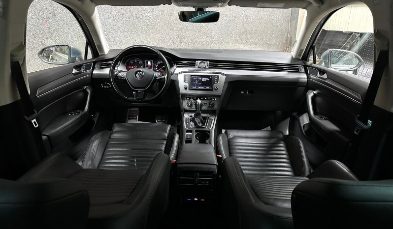 
								VW Passat Alltrack full									