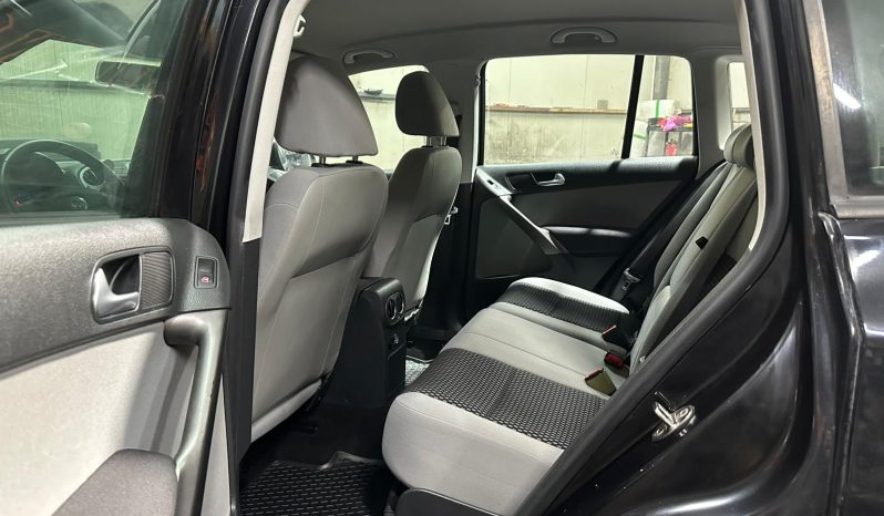 
								VW Tiguan full									