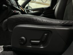 
										Volvo XC40 R-Design full									