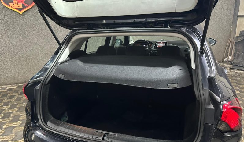 
								Fiat Tipo “Model Lounge” full									