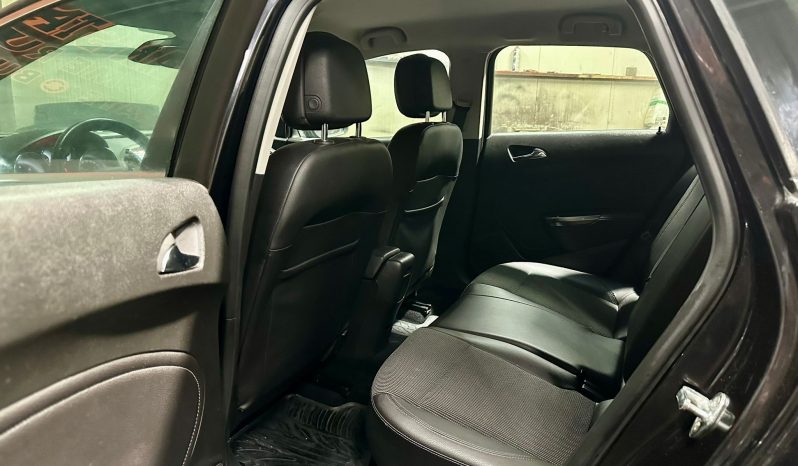 
								Opel Astra J “Model Cosmo” full									