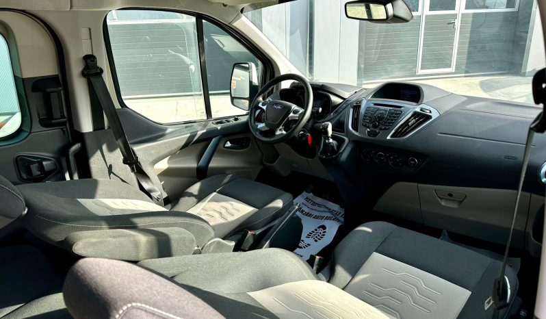 
								Ford Transit Custom Mixt full									