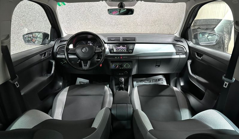 
								Skoda Fabia full									