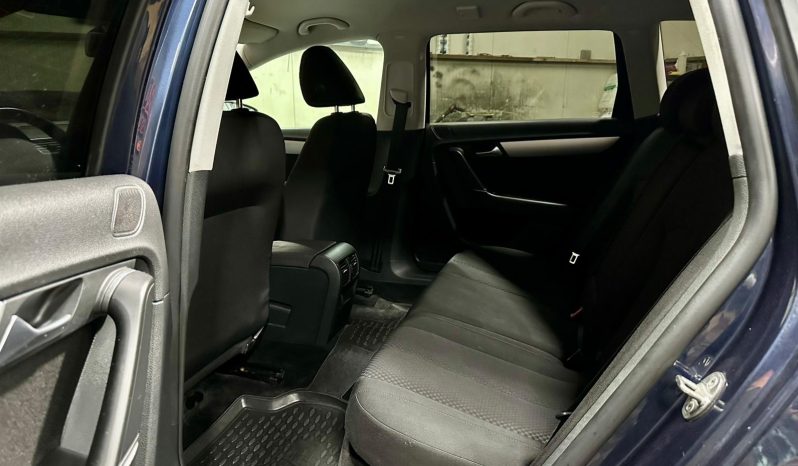
								VW Passat “Model Confortline” full									