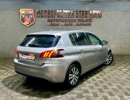 
										Peugeot 308 full									