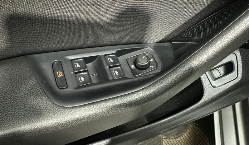 
								VW Passat “Model Comfortline” full									