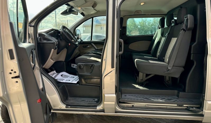 
								Ford Transit Custom Mixt full									