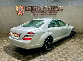 Mercedes-Benz S320