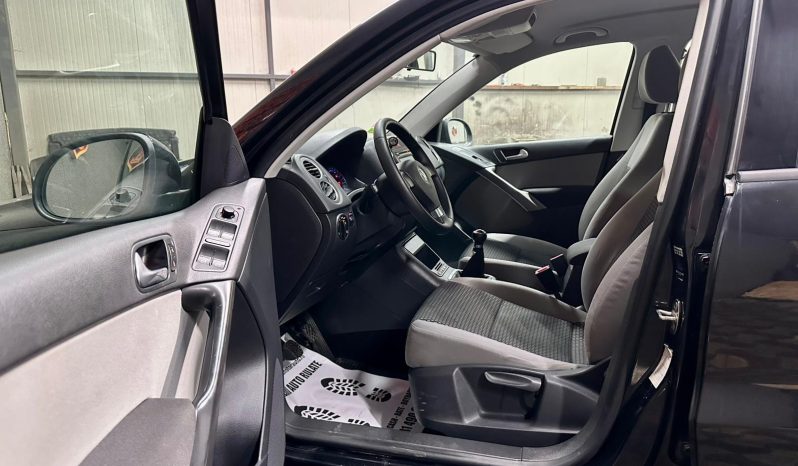 
								VW Tiguan full									