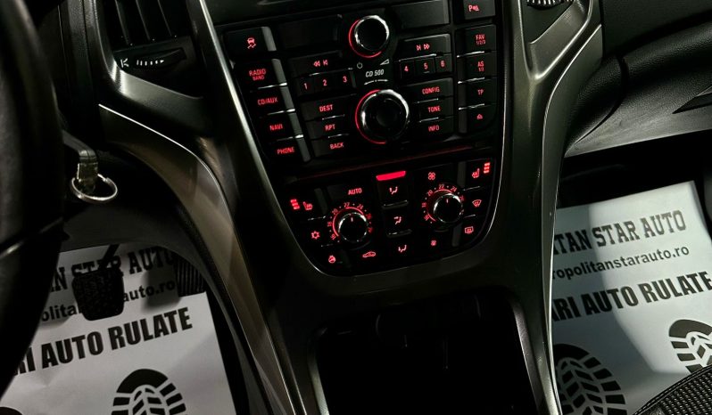 
								Opel Astra J “Model Cosmo” full									