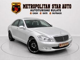 Mercedes-Benz S320