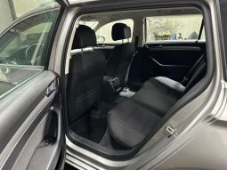 
										VW Passat “Model Comfortline” full									