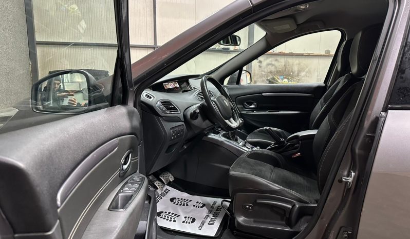 
								Renault Scenic Xmod full									