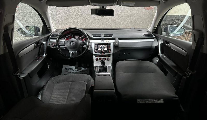 
								VW Passat “Model Confortline” full									