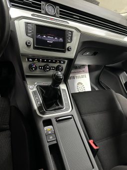 
										VW Passat “Model Comfortline” full									