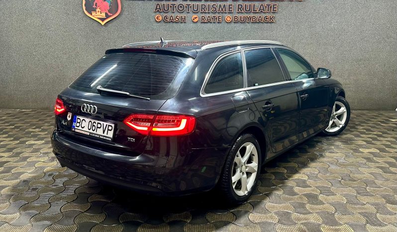 
								Audi A4 full									