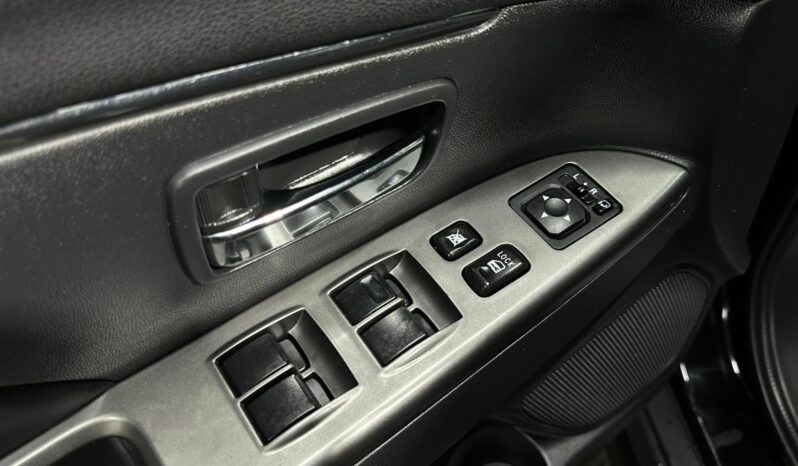 
								Mitsubishi ASX full									