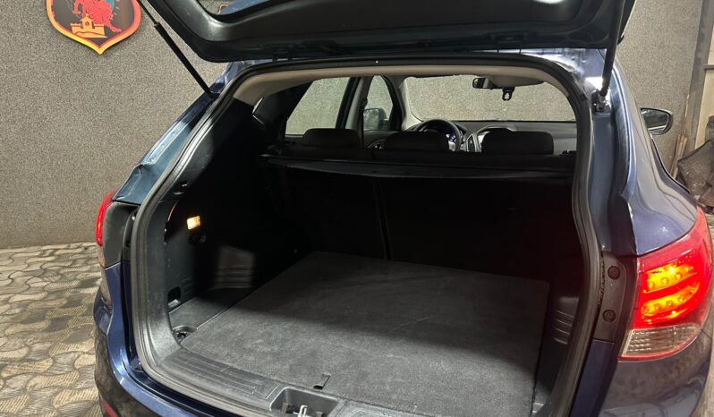 
								Hyundai IX35 full									