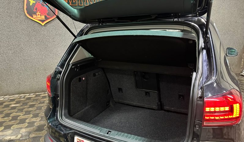 
								VW Tiguan full									