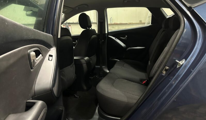 
								Hyundai IX35 full									