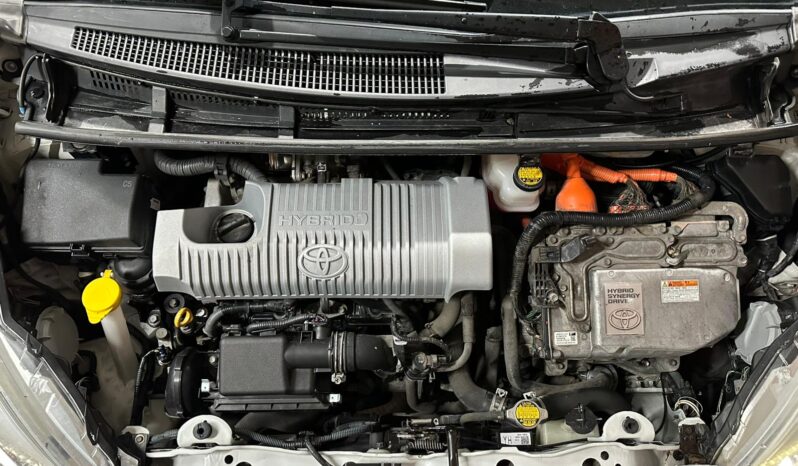 
								Toyota Yaris full									